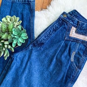 [Rare] Vintage High Rise 90s Rocky Mountain Jeans